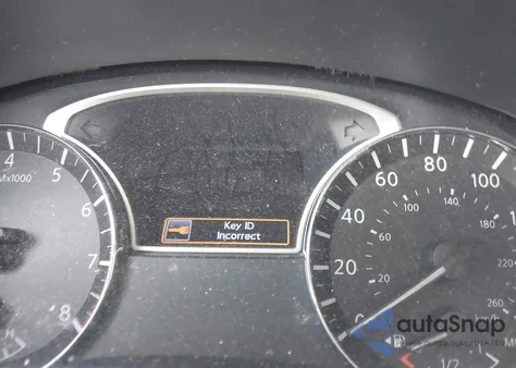 2017 Nissan Pathfinder Platinum z USA, uszkodzony, nr VIN 5N1DR2MN1HC608026